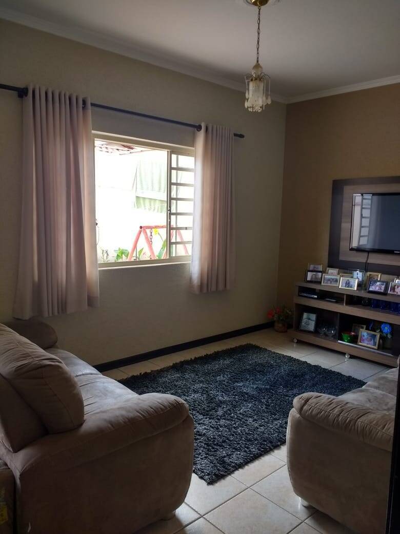 Casa, 3 quartos, 200 m² - Foto 13