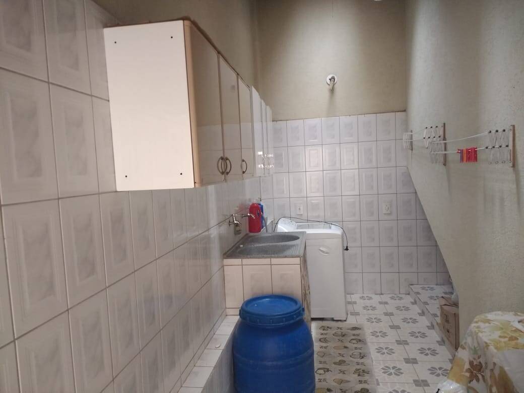 Casa, 3 quartos, 200 m² - Foto 6