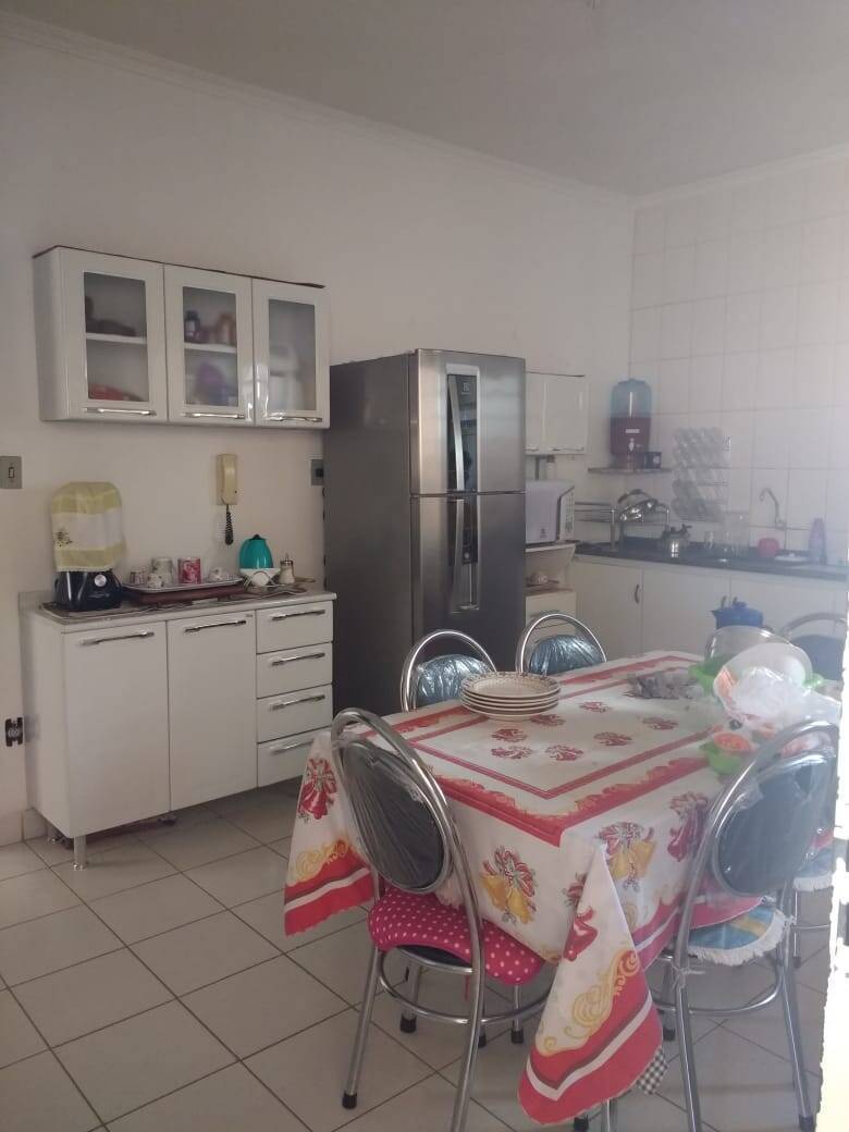 Casa, 3 quartos, 200 m² - Foto 16