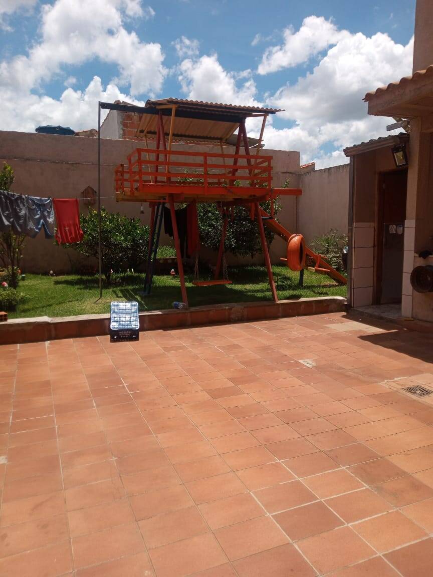 #380 - Casa para Venda em Poços de Caldas - MG