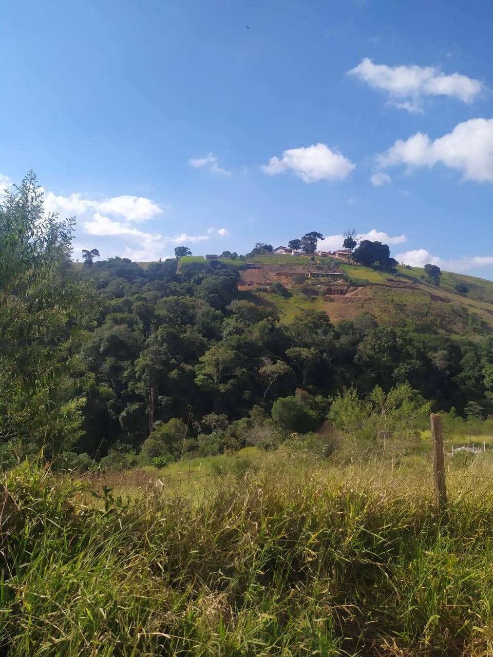 #409 - Terreno para Venda em Caldas - MG