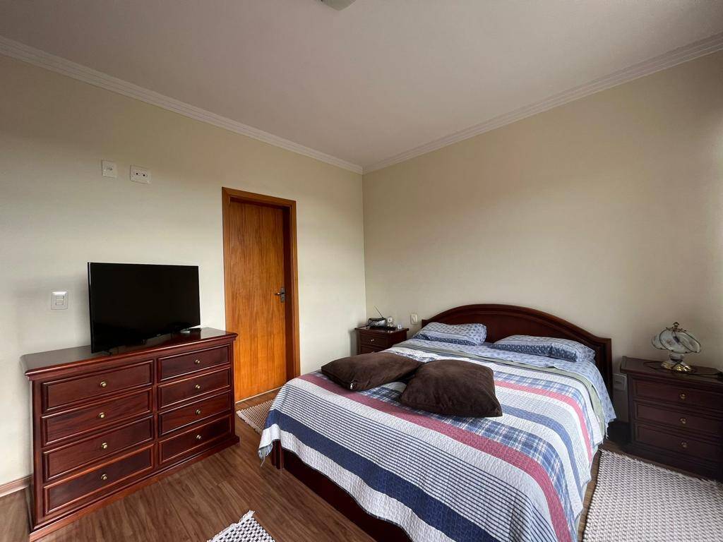 Casa, 3 quartos, 220 m² - Foto 7
