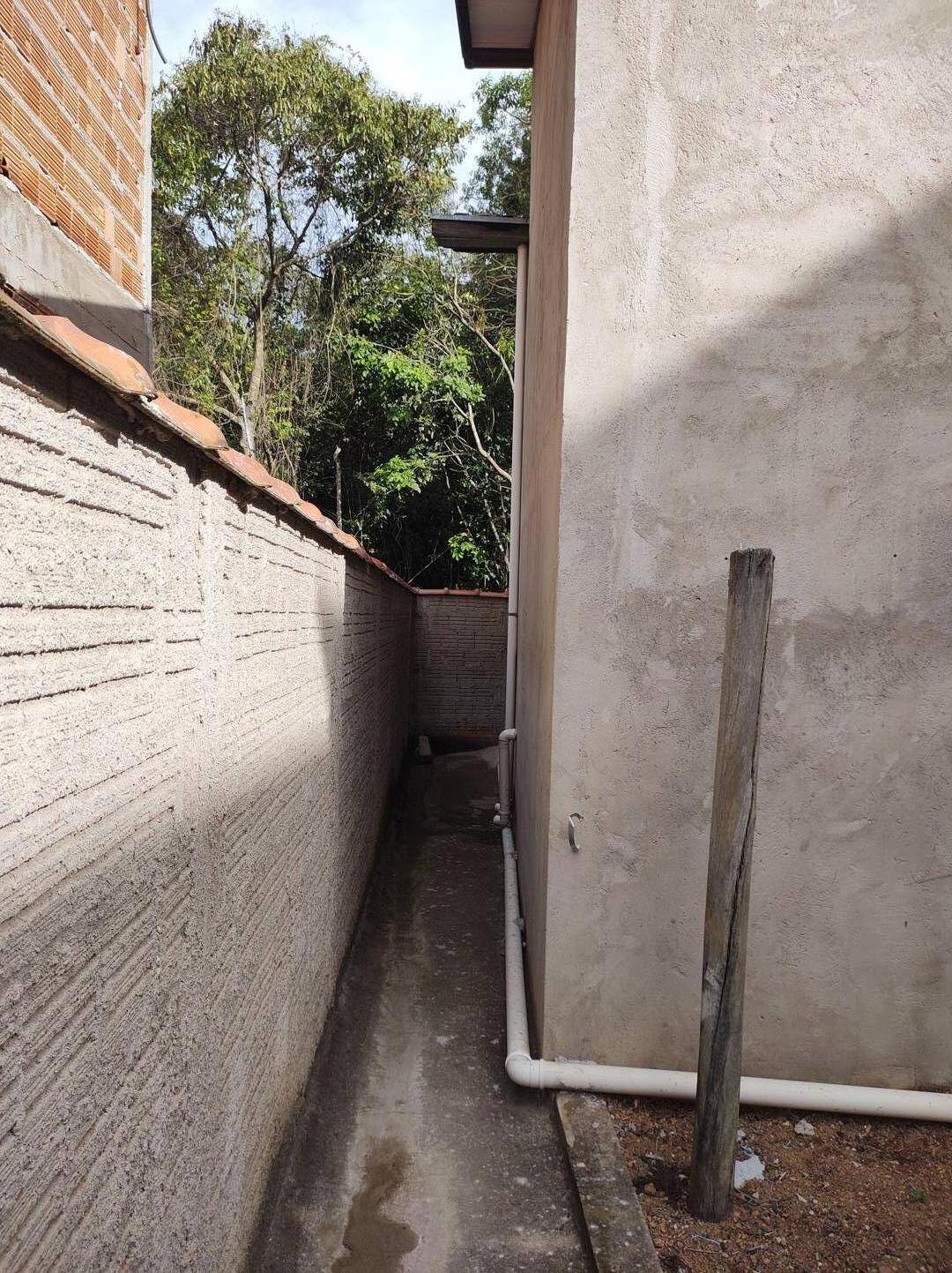 Casa à venda com 2 quartos, 85m² - Foto 3