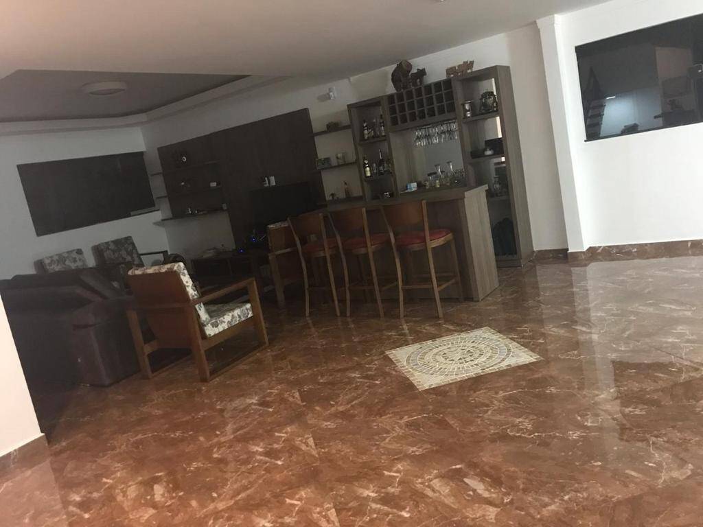 Casa, 1 quarto, 290 m² - Foto 12