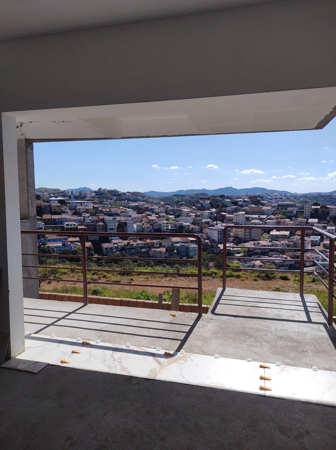 #827 - Casa para Venda em Poços de Caldas - MG