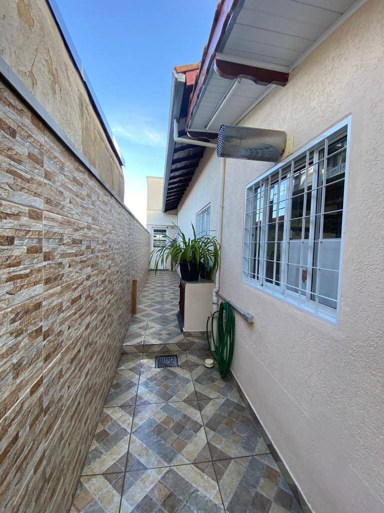 Casa, 4 quartos, 223 m² - Foto 3