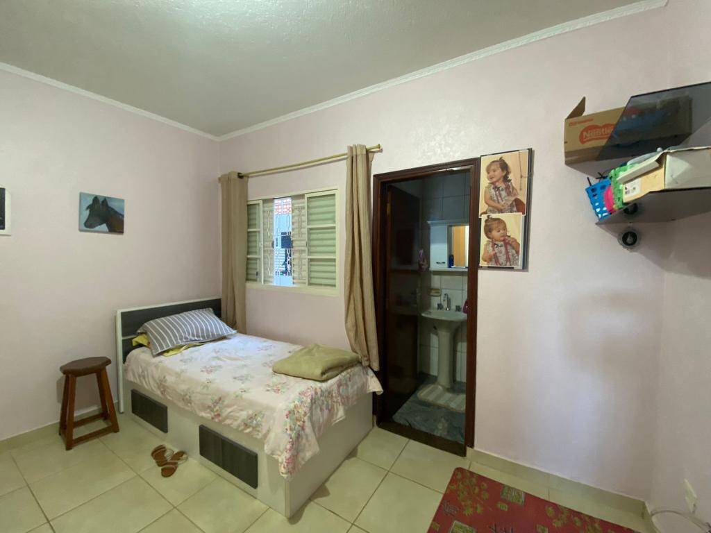 Casa, 4 quartos, 223 m² - Foto 8