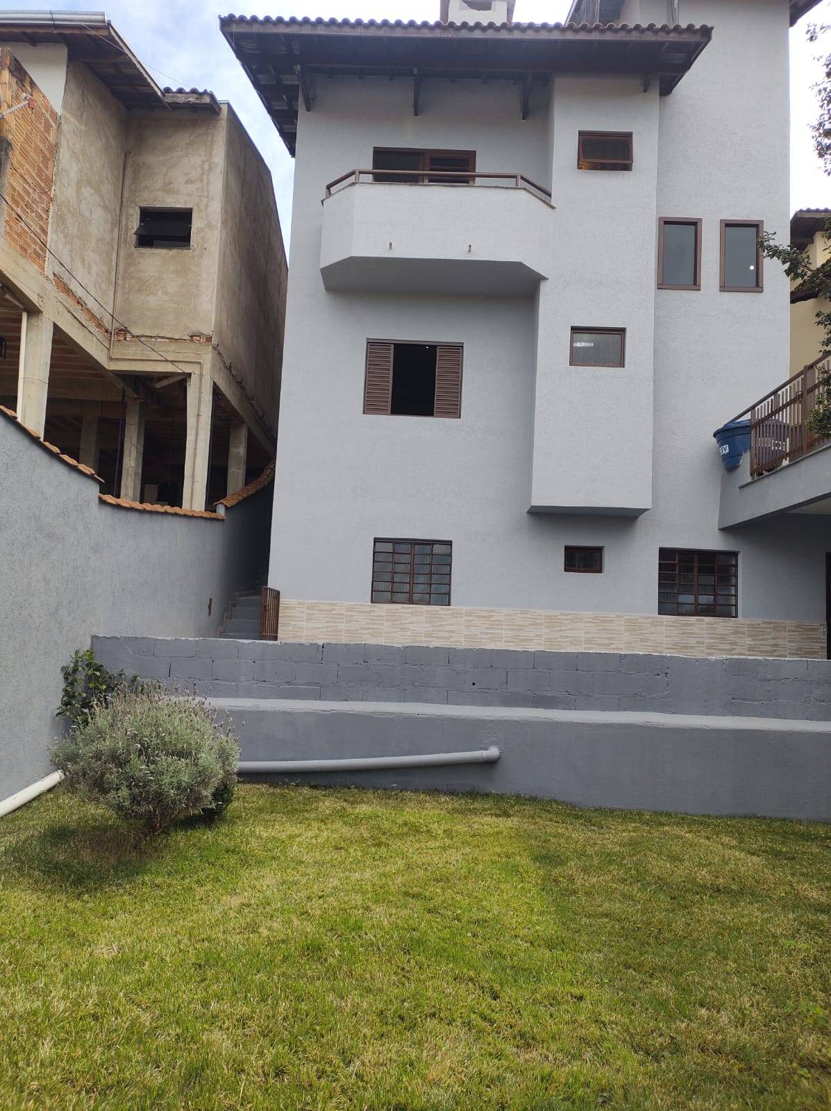 Casa, 3 quartos, 226 m² - Foto 2