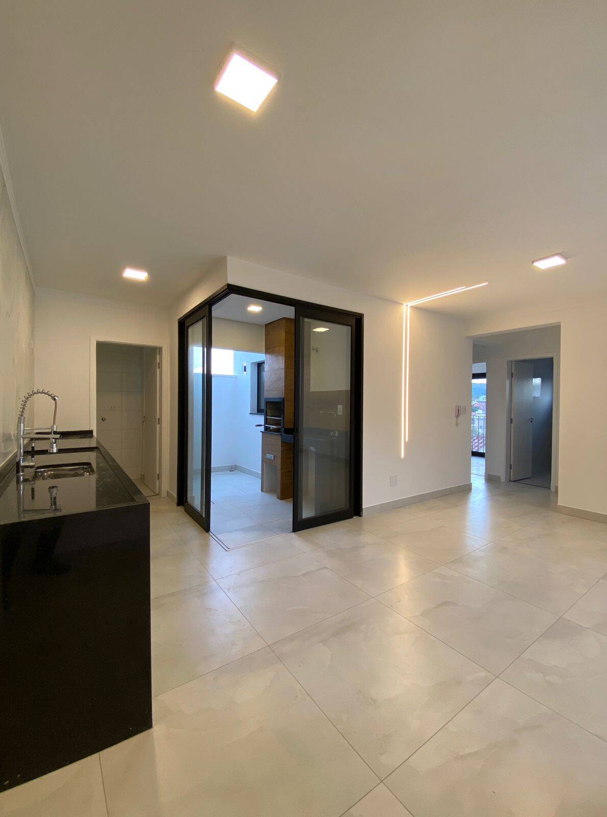 Apartamento, 2 quartos, 75 m² - Foto 2
