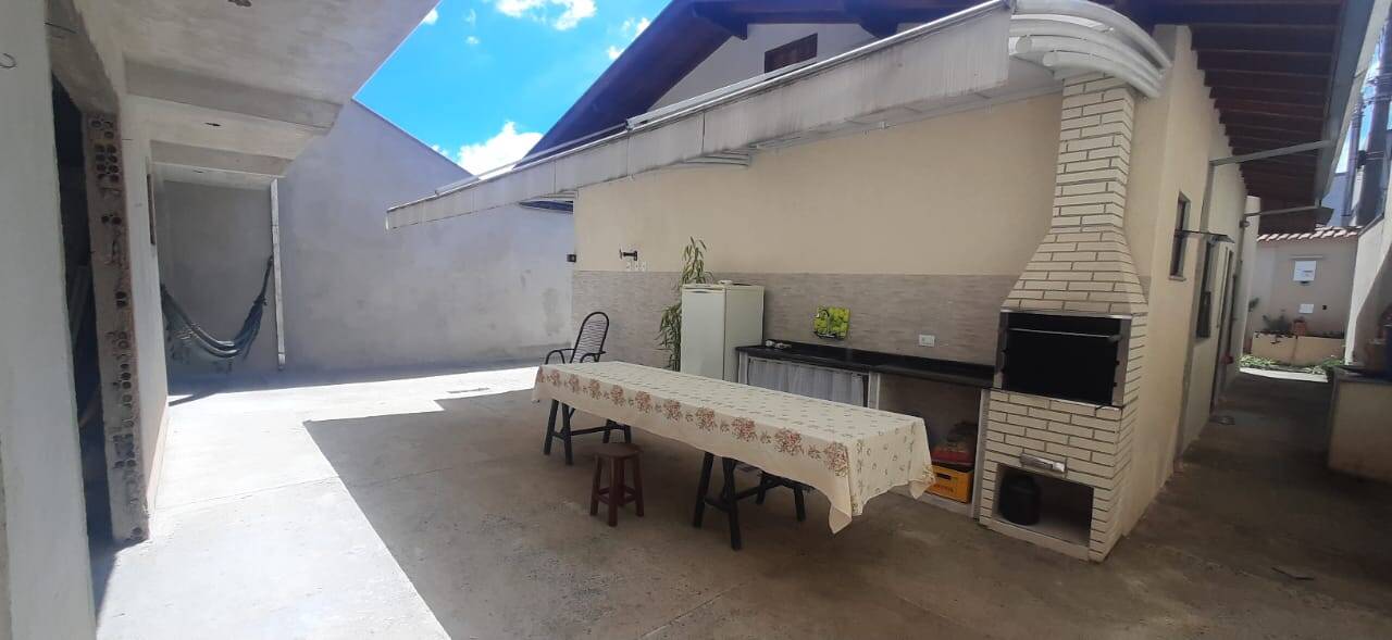 #941 - Casa para Venda em Poços de Caldas - MG