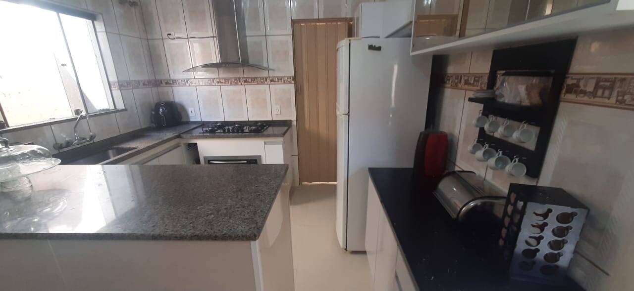 Casa, 5 quartos, 210 m² - Foto 9