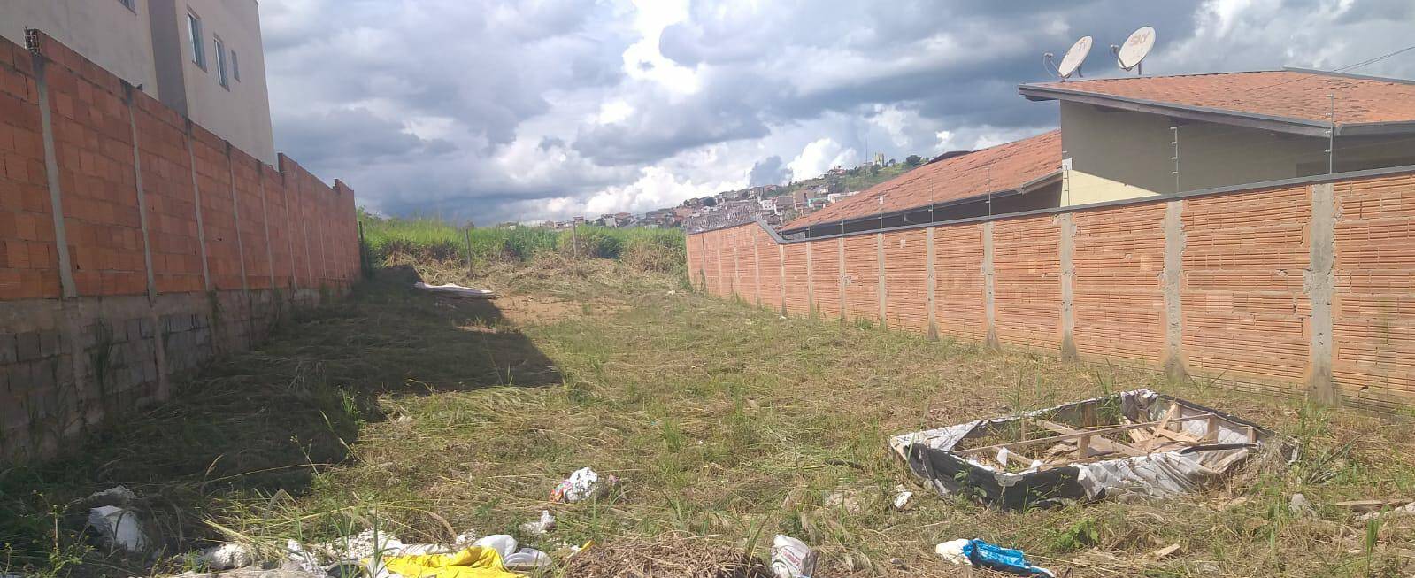 #946 - Terreno para Venda em Poços de Caldas - MG