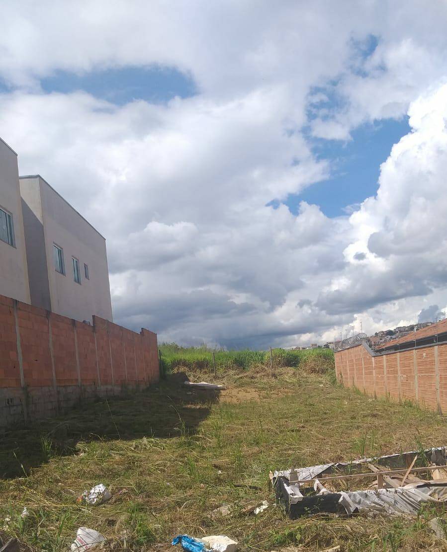 Terreno, 330 m² - Foto 2