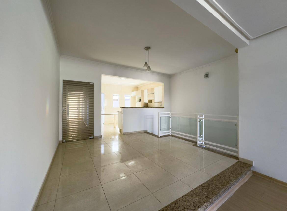 Casa, 3 quartos, 243 m² - Foto 14