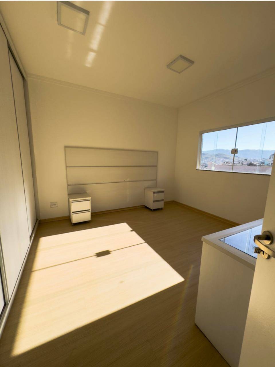 Casa, 3 quartos, 243 m² - Foto 25