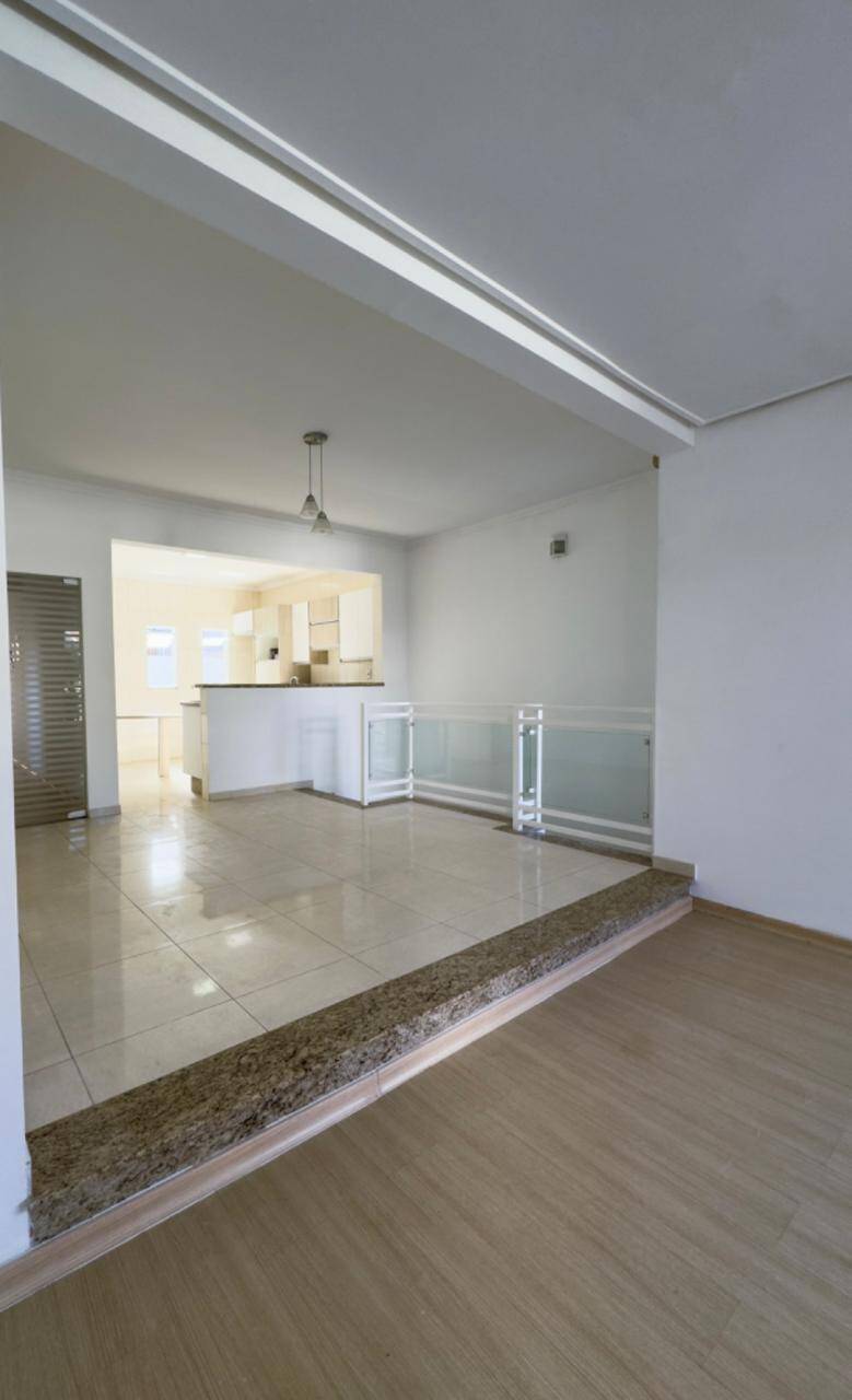Casa, 3 quartos, 243 m² - Foto 15