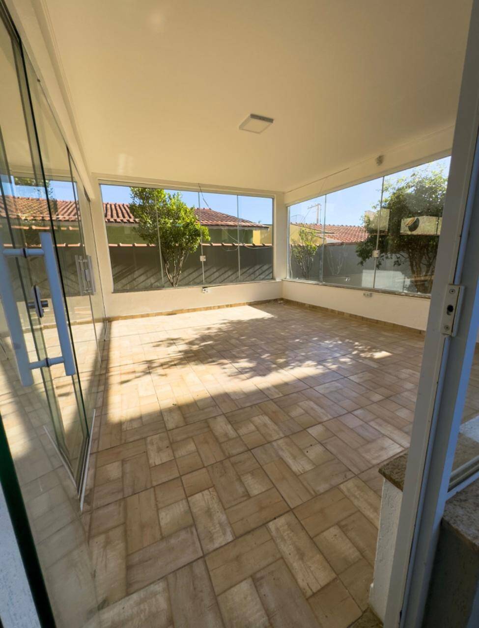 Casa, 3 quartos, 243 m² - Foto 8