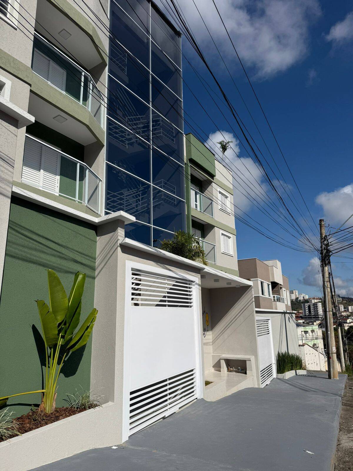 #989 - Apartamento para Venda em Poços de Caldas - MG