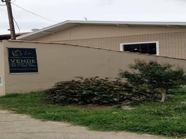 Casa para Venda em Poços de Caldas - 2