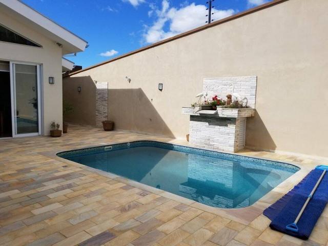 #17 - Casa para Venda em Poços de Caldas - MG