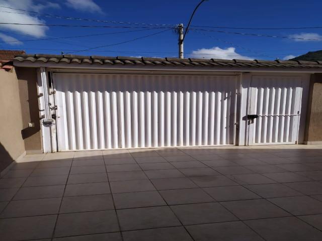 Casa para Venda em Poços de Caldas - 2