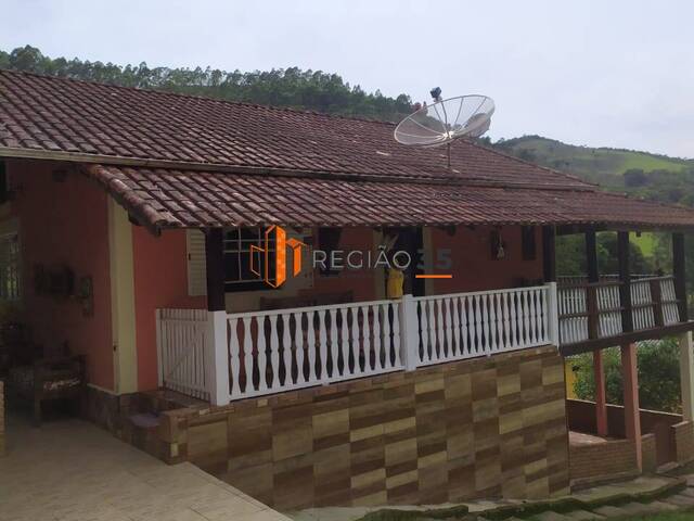 #282 - Casa para Venda em Caldas - MG - 1