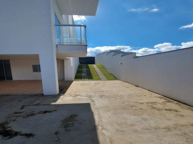 Casa para Venda em Poços de Caldas - 4