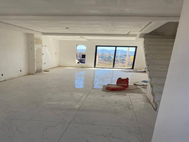 #855 - Casa para Venda em Poços de Caldas - MG