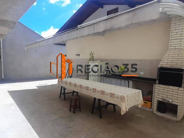 #941 - Casa para Venda em Poços de Caldas - MG - 1