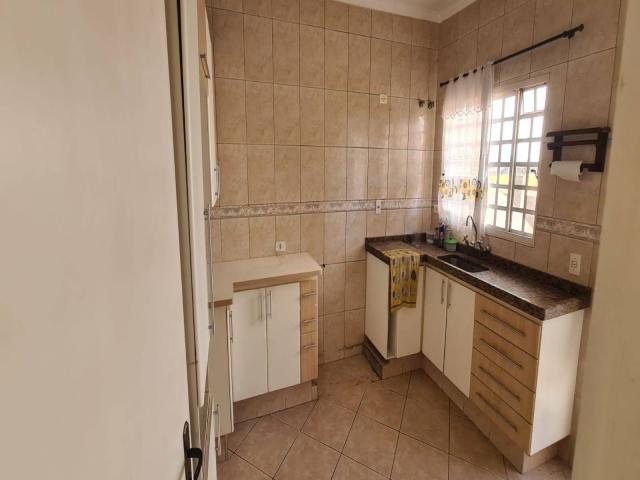 Casa para Locação em Poços de Caldas - 5