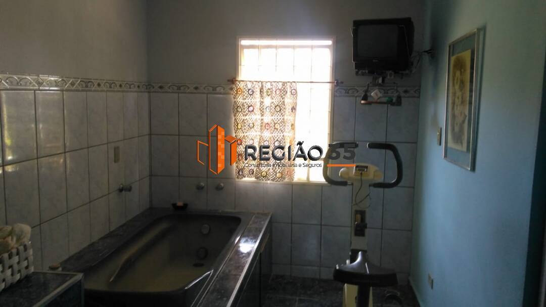 Chácara à venda com 2 quartos, 120m² - Foto 15