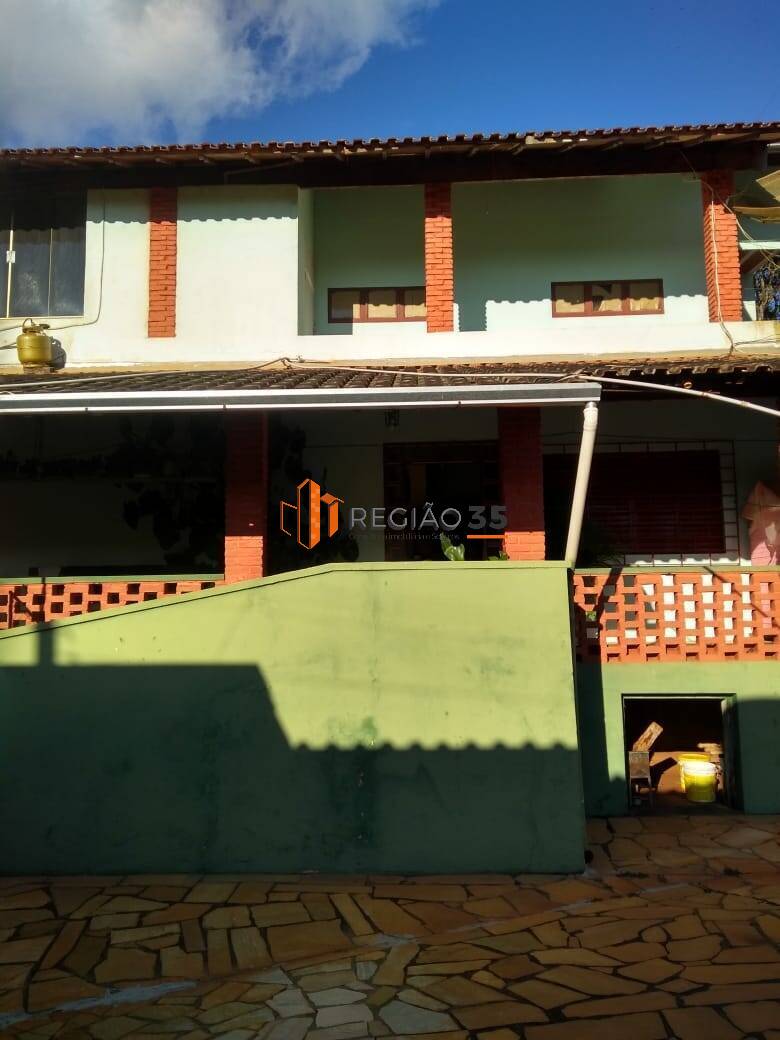 Sítio à venda com 6 quartos, 600m² - Foto 2