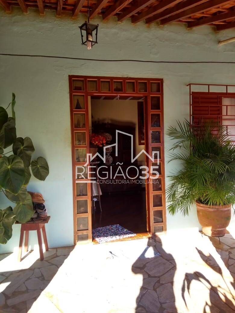 Sítio à venda com 6 quartos, 600m² - Foto 11