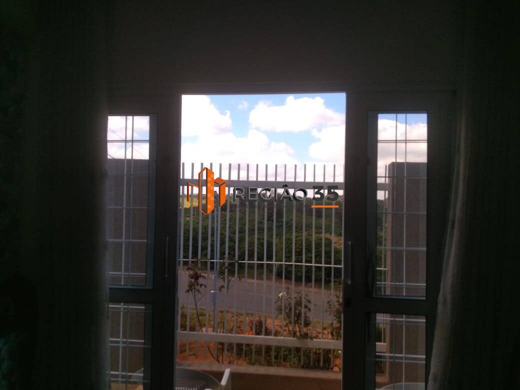 Terreno à venda com 2 quartos, 63m² - Foto 9